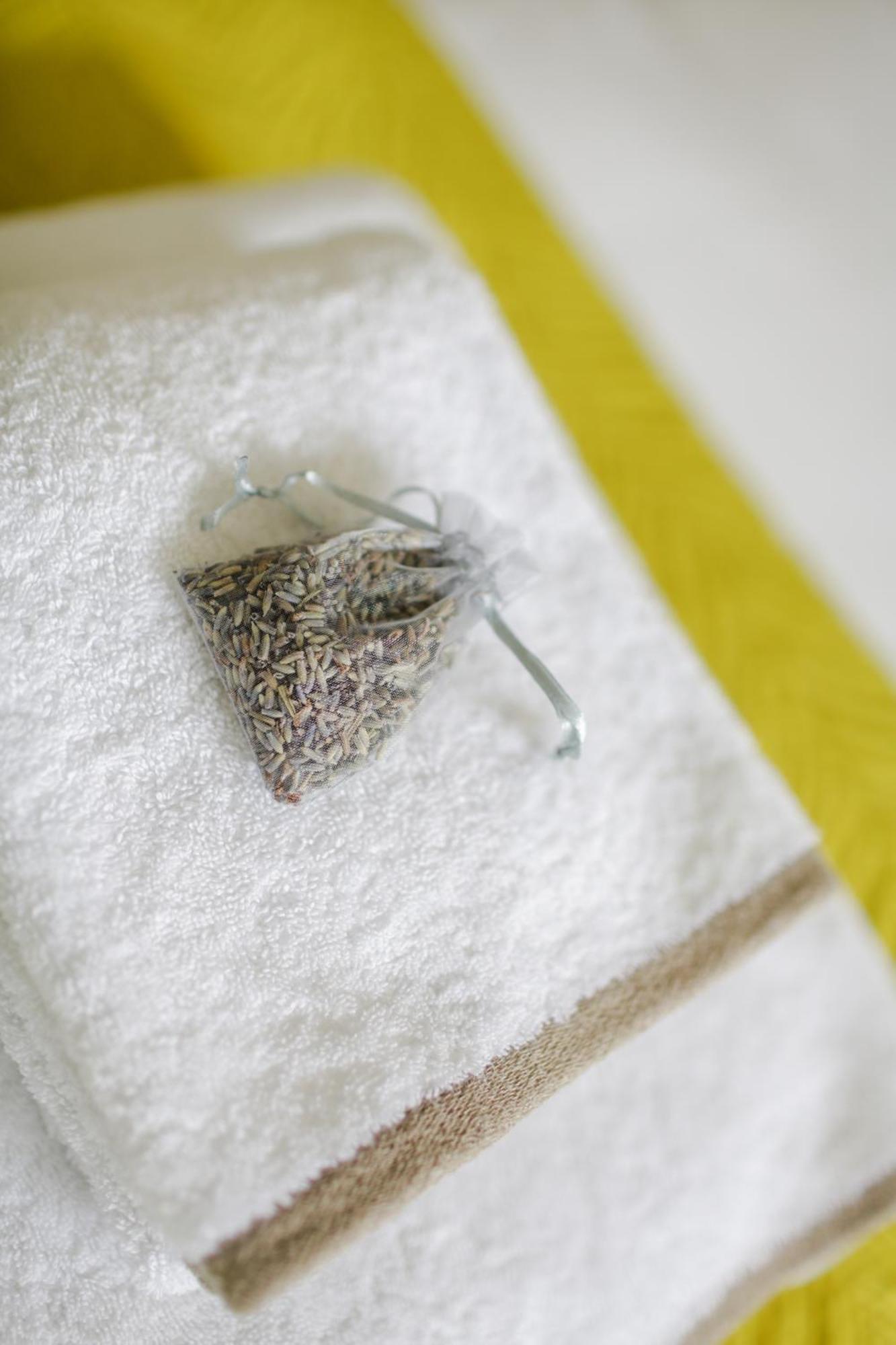 Grays Boutique B&B Bath Room photo A sachet of lavender