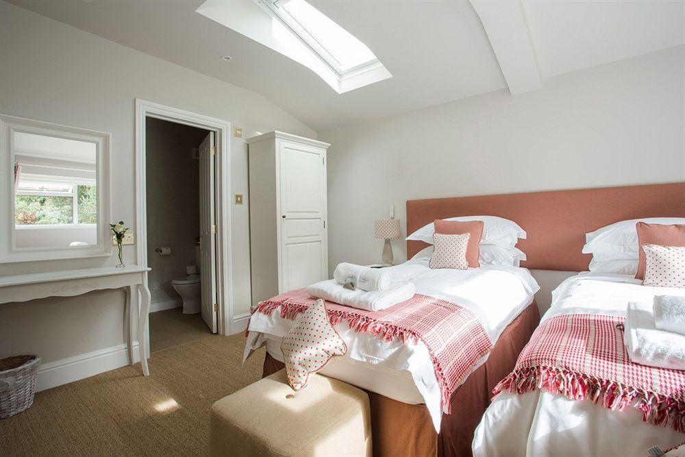Grays Boutique B&B Bath Exterior photo A room at The Old Vicarage Hotel
