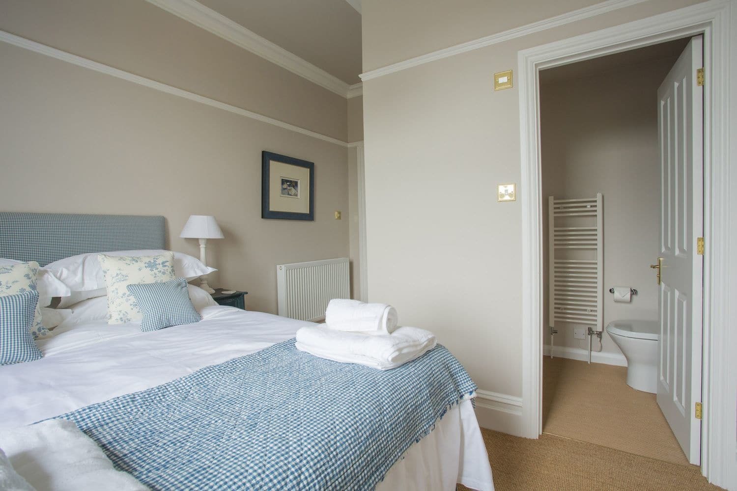 Grays Boutique B&B Bath Exterior photo A bedroom at the hotel
